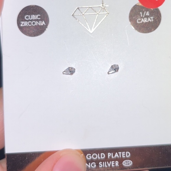 5 piece earring bundle - Picture 2 of 2